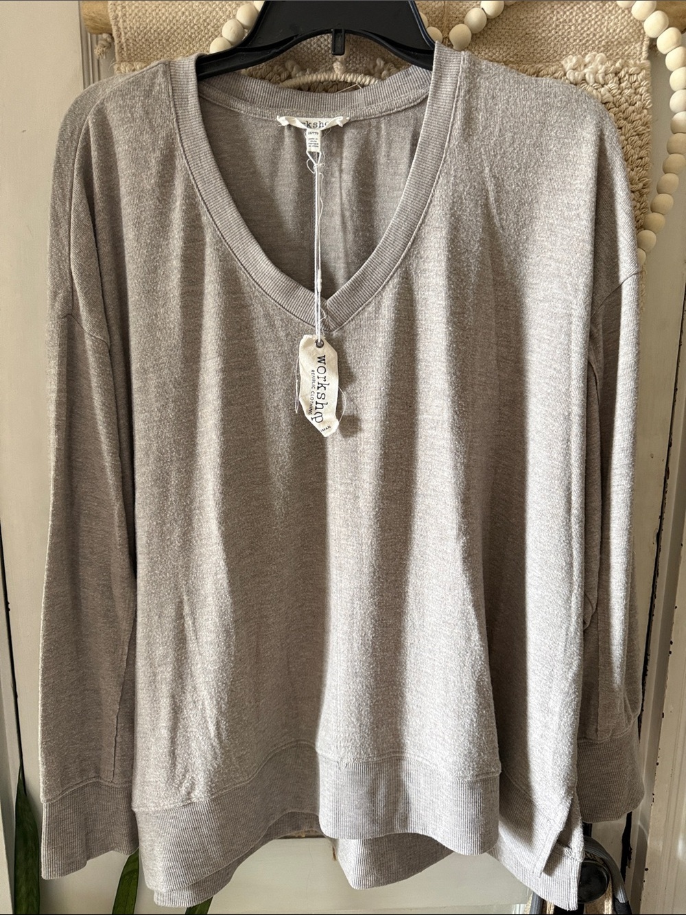Workshop Republic Clothing Light Gray V-Neck Long Sleeve Pullover 2X